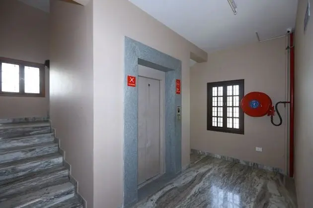 OYO 9785 Home Spacious 3BHK Rock Beach - İç Mekan