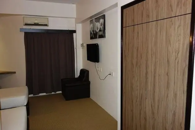OYO 979 Hua Kuok Inn