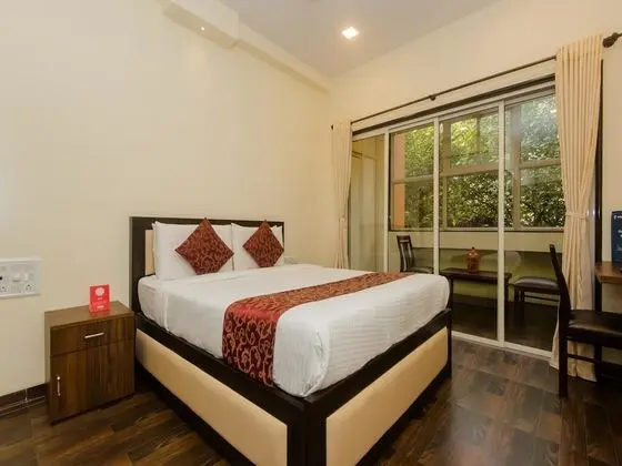 OYO 9849 Hotel Divine Residency - Öne Çıkan Resim