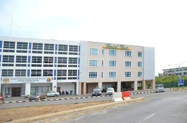 OYO 985 Hotel Nur