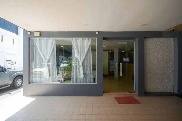 OYO 989 Ostay Inn
