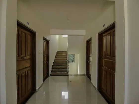 OYO 9890 Home 2BHK With Pool Vagator Beach - İç Mekan