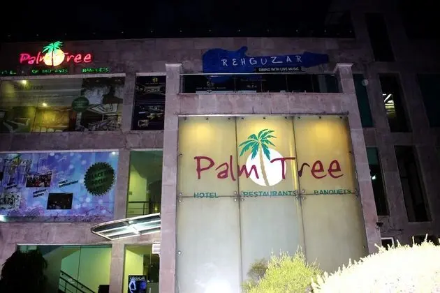 OYO 9899 Hotel Palm Tree