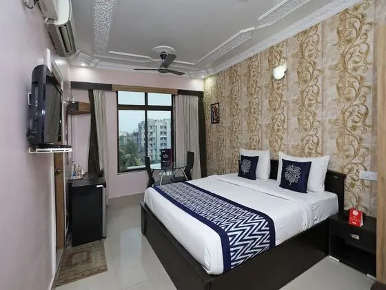 OYO 9921 Nesh INN Heritage