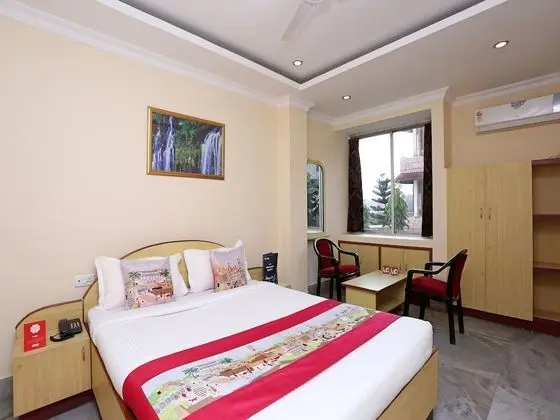 OYO 9924 Lisa Guest House