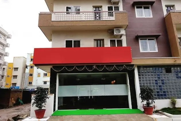 OYO 9946 CKB Apartment