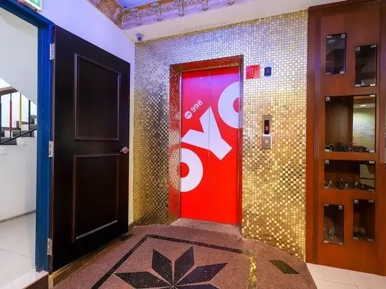OYO 998 Queen City Hotel - İç Mekan