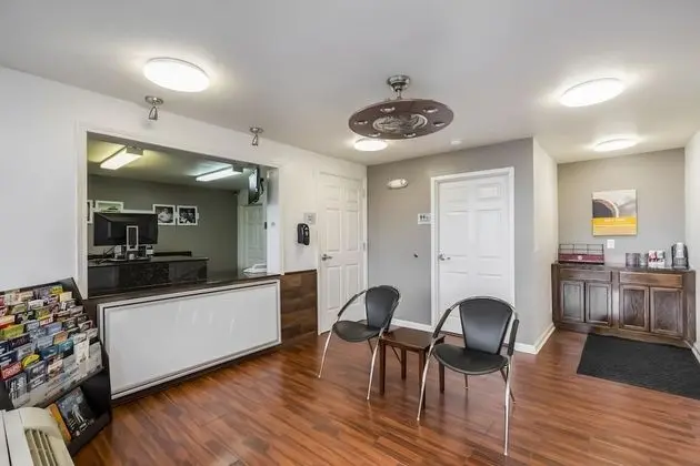 OYO Hotel Bossier City LA - Red River - Lobi
