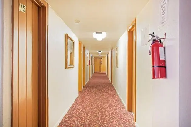 OYO Cameron Historic Hotel Brownsville I-69E - Lobi