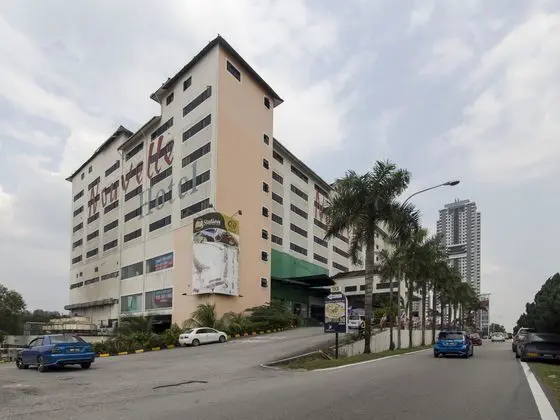 OYO Capital O 89357 Unicorn Hotel