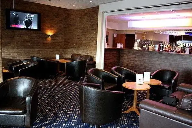 OYO The Chiltern Hotel