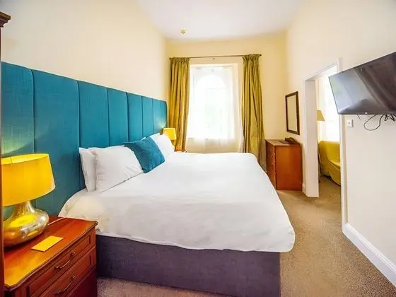 OYO Crofton House Hotel - Genel