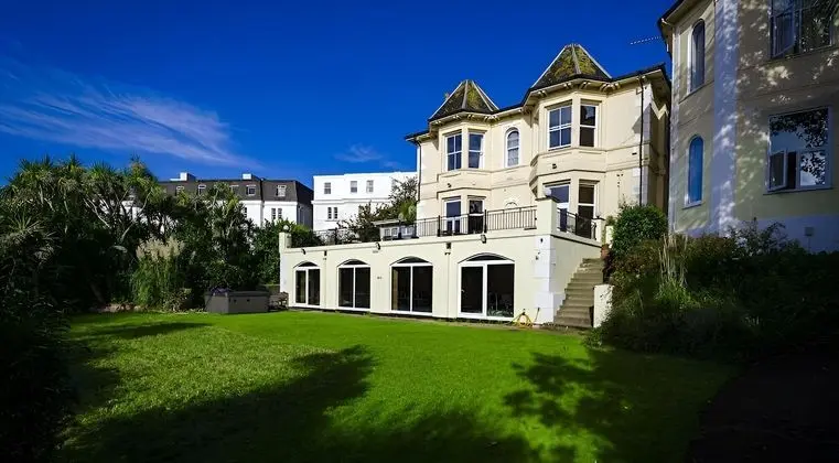 OYO Crofton House Hotel - Öne Çıkan Resim