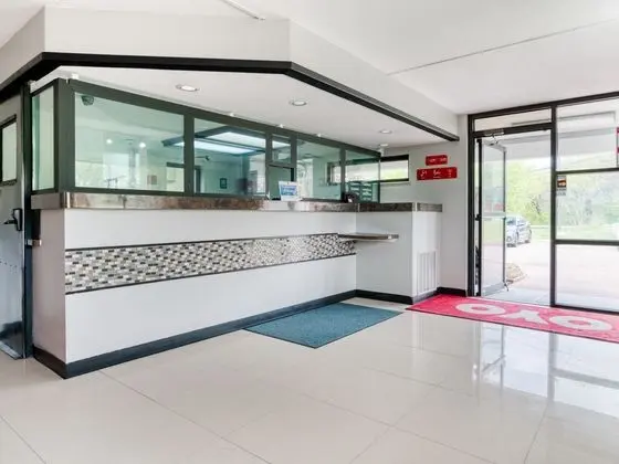 OYO Hotel Dallas Love Field - Lobi