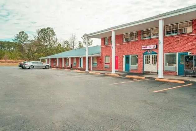 OYO Hotel Durham West Hills - Dış Mekan