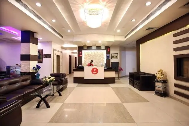 OYO Flagship 113 Golden Temple Road - Lobi