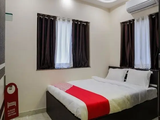 OYO Flagship 11684 Divya Jyoti Inn