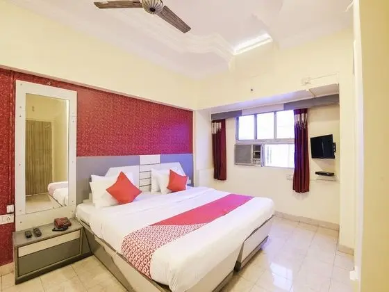 OYO Flagship 12273 Hotel Indraprastha - Oda
