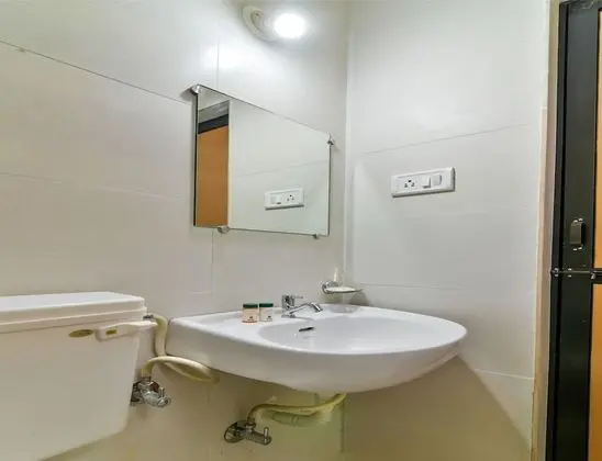 OYO Flagship 12884 Neelratna Guest House - Banyo Tipleri
