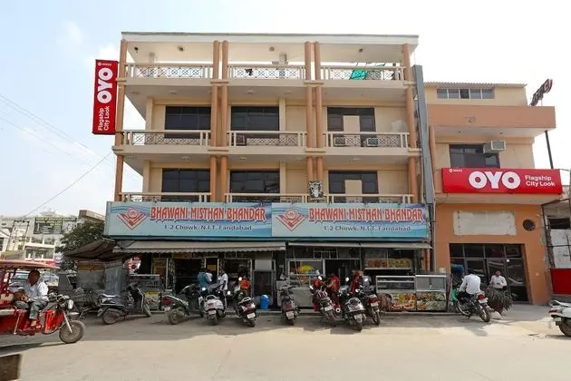 OYO Flagship 16602 NIT Faridabad