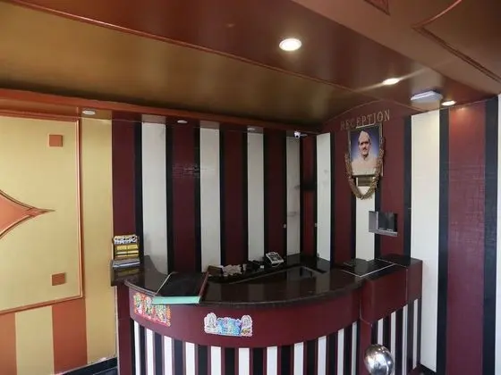 OYO Flagship 23607 Kailash Residency - Lobi