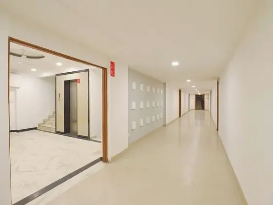 OYO Flagship 321 Vastrapur Ahmedabad - Lobi