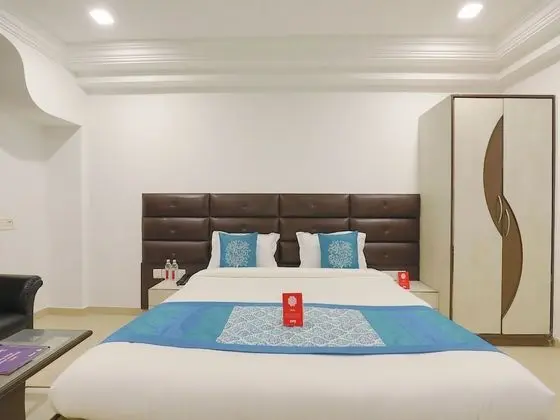 OYO Flagship 321 Vastrapur Ahmedabad - Öne Çıkan Resim