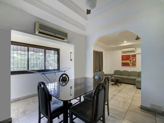OYO Flagship 488 Nungambakkam-Apollo Hospital - Yerinde Yemek