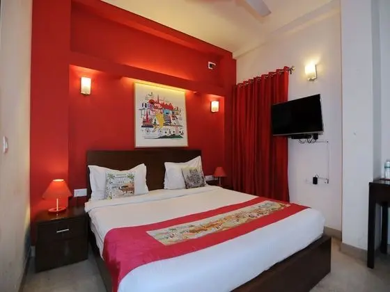 OYO Flagship 494 East of Kailash