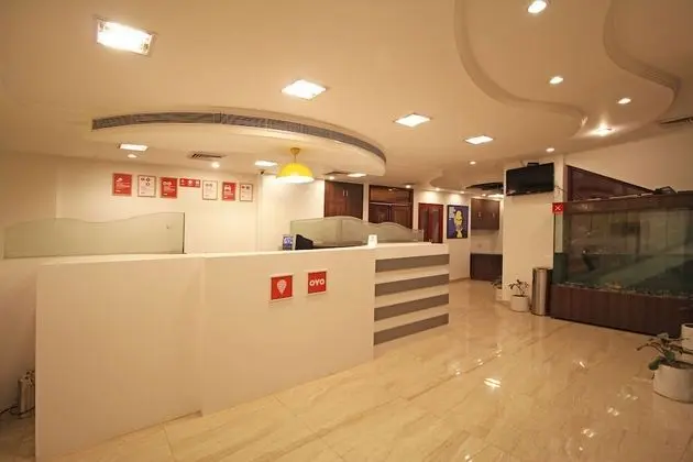 OYO Flagship 525 MG Road Metro Station - Lobi