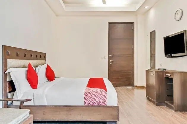 OYO Flagship 5912 Near Sikanderpur