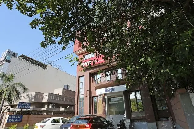 OYO Flagship 746 Bhikaji Cama Place - Dış Mekan