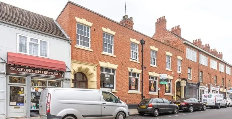 OYO Gosford Arms