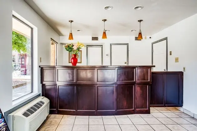 OYO Hotel Groesbeck - Lobi