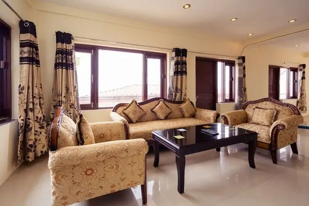 OYO Home 14288 Luxury 3BHK