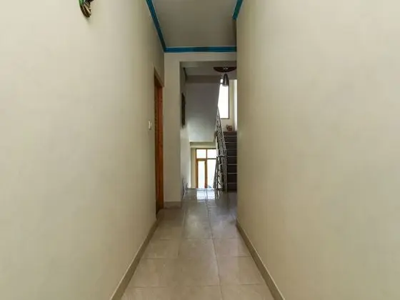 OYO Home 15841 Serene Mountain View Studio - İç Mekan