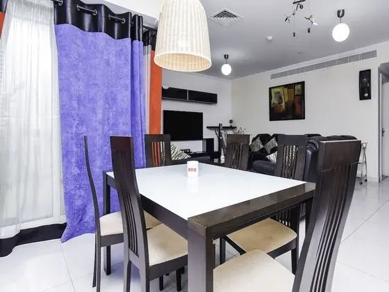 OYO Home 164 2BHK Lake View - Lobi