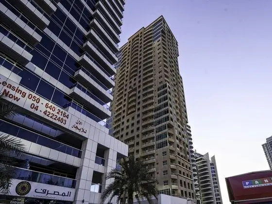 OYO Home 185 Marina Facing 2BHK - Dış Mekan