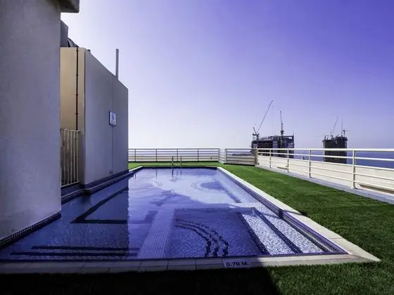 OYO Home 185 Marina Facing 2BHK - Havuz