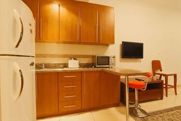 OYO Home 260 Studio Saba 3 Tower - Mutfak