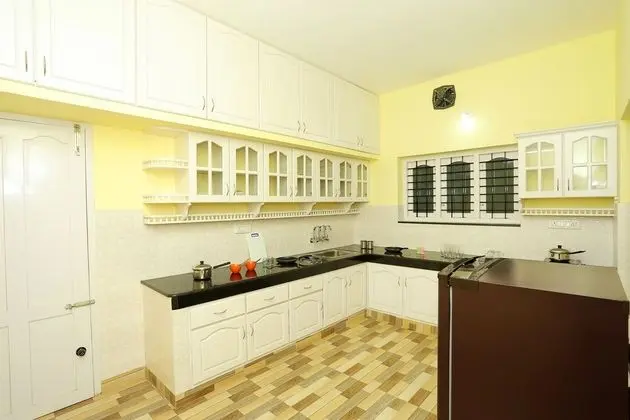 OYO Home 28030 Lively Stay - Mutfak