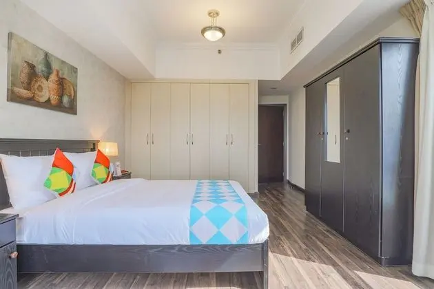OYO Home 300 2BHK Al Waleed Paradise JLT - Oda