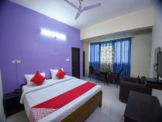 OYO Home 3688 Apartment Palace