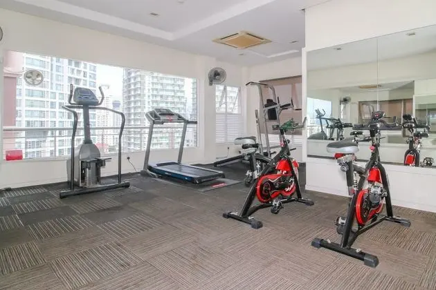 OYO Home 44046 Cozy 1 Bedroom Casa Mutiara - Fitness