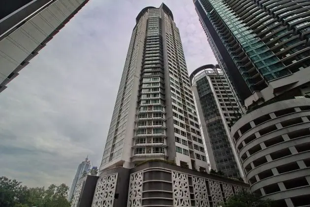 OYO Home 500 Premium 2BR Crest Condo - Dış Mekan