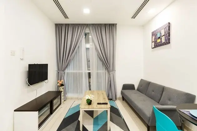 OYO Home 544 Premium 1BR Binjai 8 Suite - Lobi