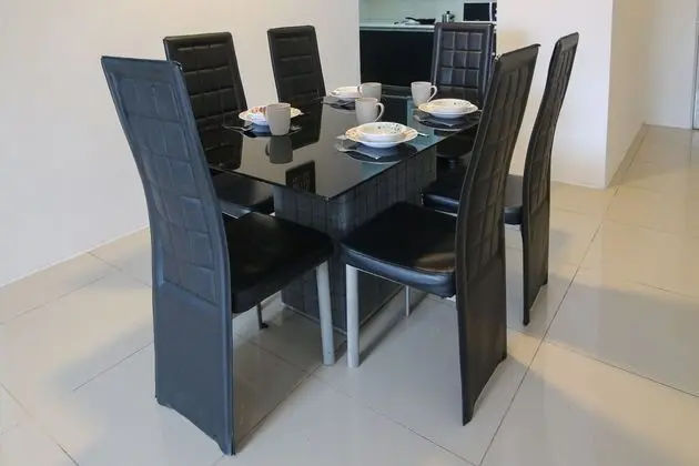 OYO Home 577 Premium 1BR Taragon Puteri - Lobi