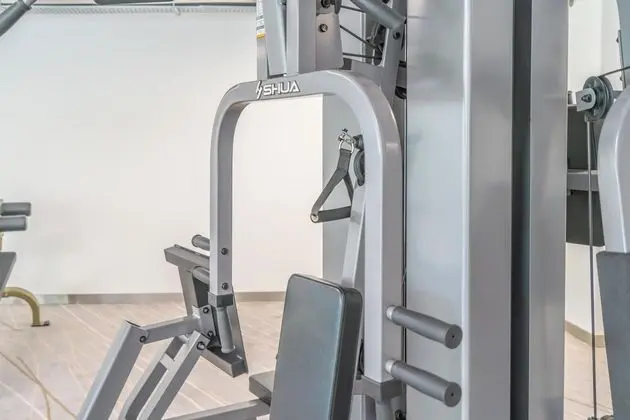 OYO Home 89312 Fantastic 1 Bedroom Starview - Fitness