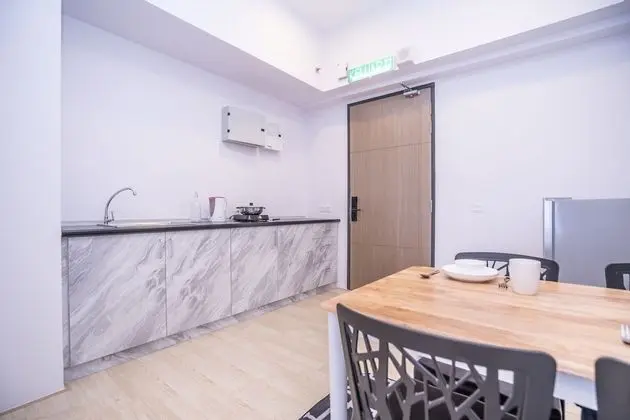 OYO Home 89854 Amazing Bukit Jalil - Mutfak