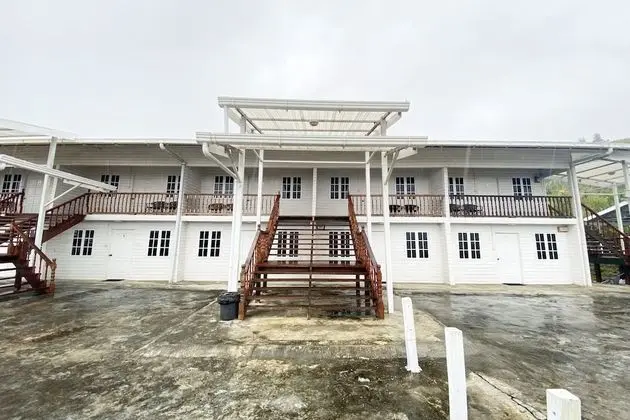 OYO Home 90329 Bridge House Homestay